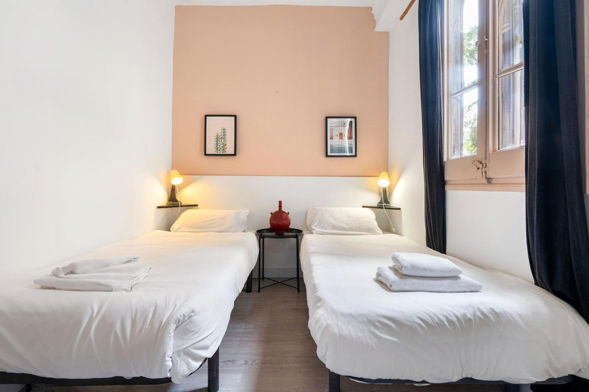 Fridays Flats Retro Chic In Poble Sec Apartment Барселона Екстериор снимка